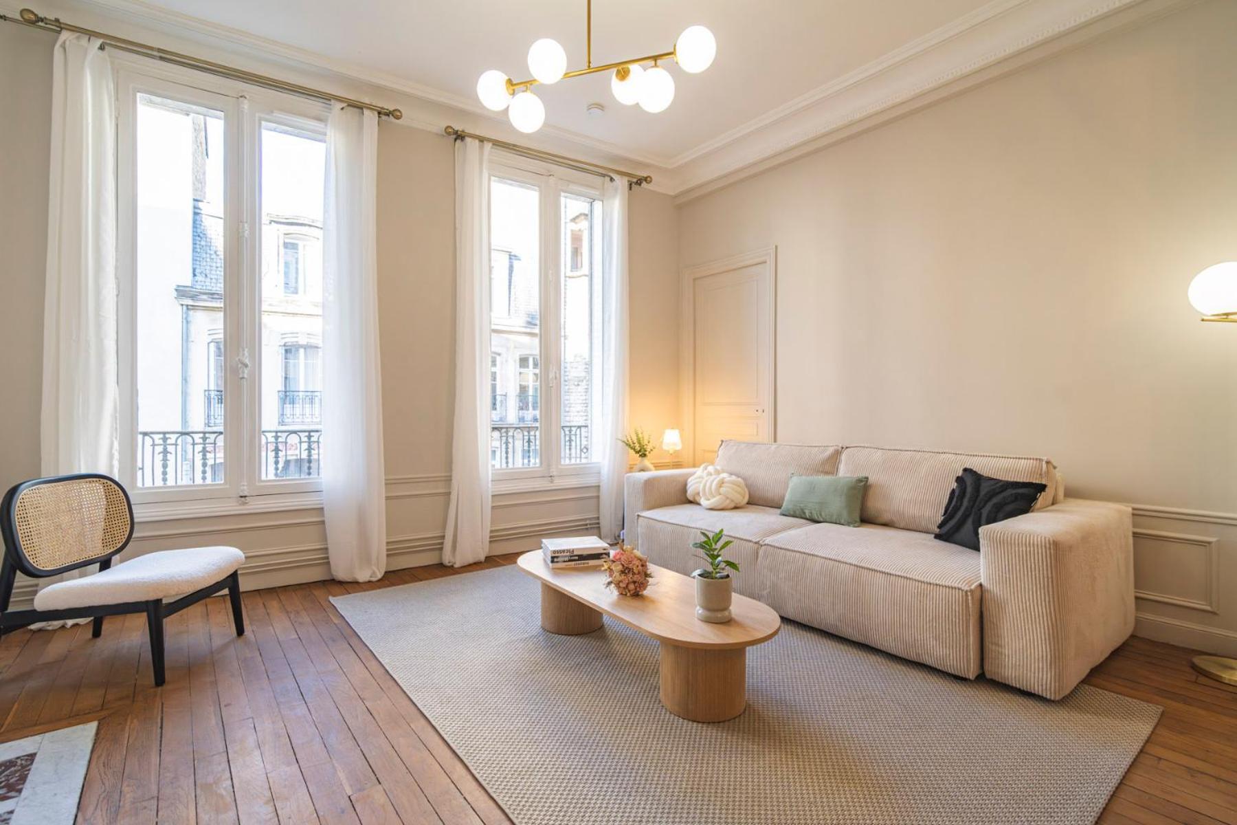Champagne Central - Exceptionnel 3 Chambres Reims Zewnętrze zdjęcie